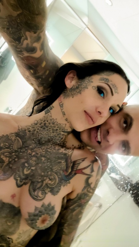 baise sous la douche sympa érotique images
