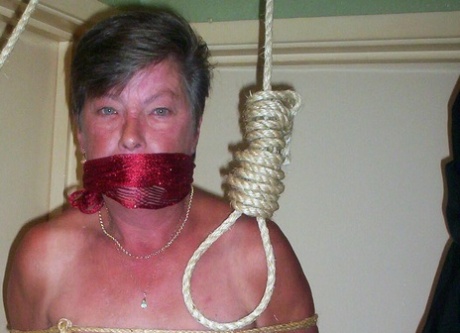 amateur bdsm beautiful porn pic