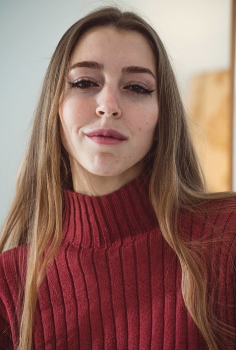 Mary Popiense high quality pornstar img