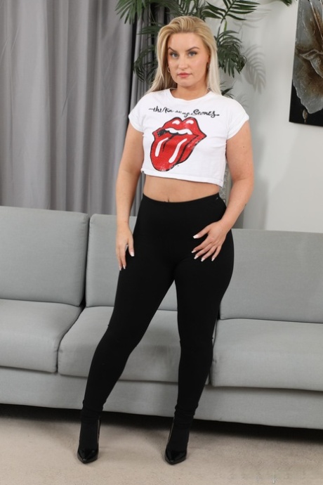 chubby leggings nudes archive