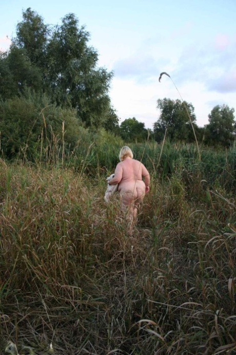 blond stor vakker kvinne voksen hete arkiv