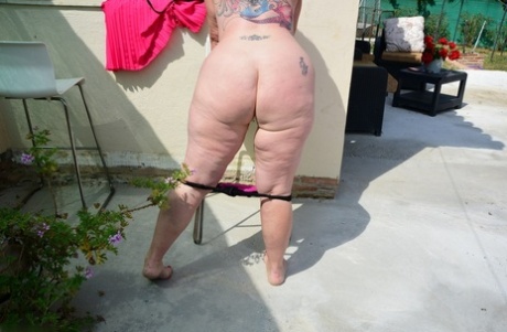 fat ass granny pretty picture