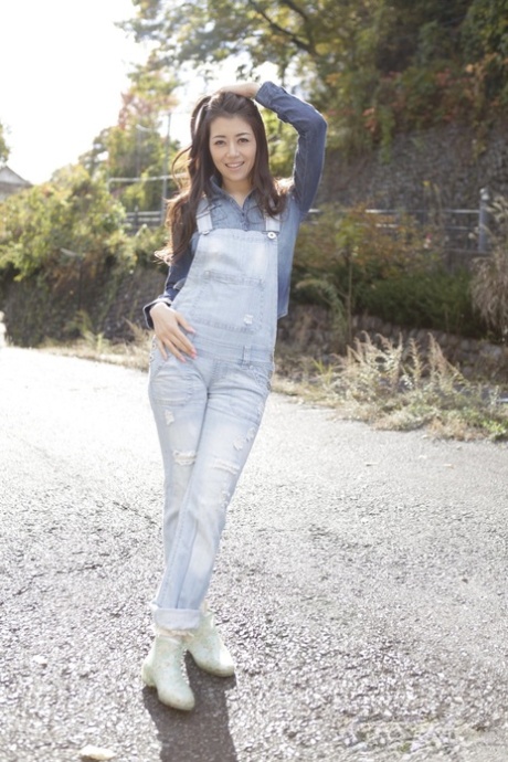 asiatiske jeans pornografisk hete bilder