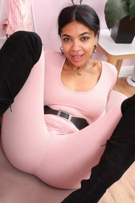 ebony spreading beautiful naked photo