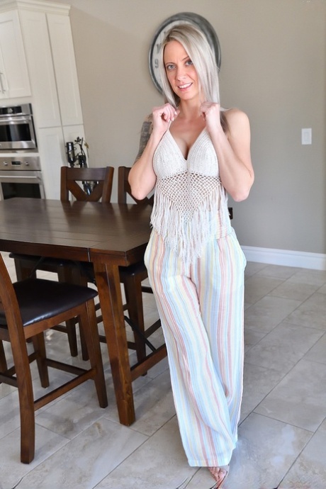 natural milf porn picture