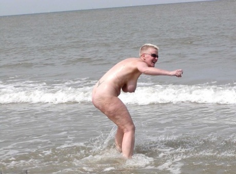 plaża babci fajny erotyk kino