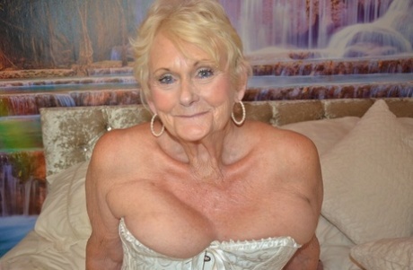 alte Dame hd erotische archiv