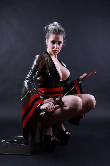 barmfager cosplay sexy gratis img