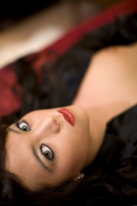 Betty Saint pornstar top img