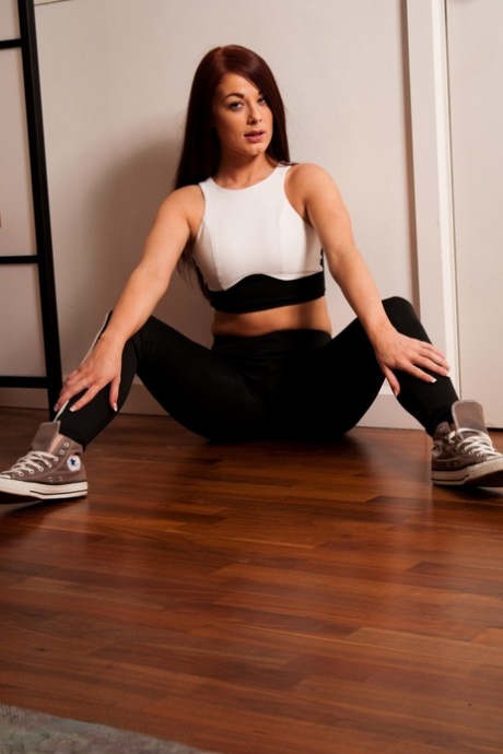 Amber Mae model beautiful images