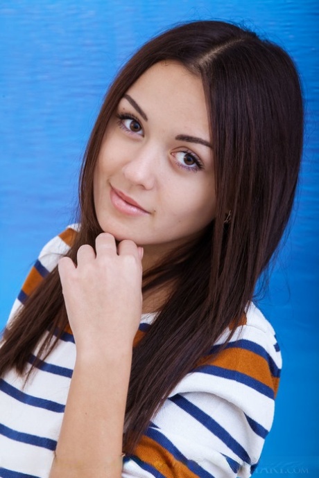 Veselin exclusive model galleries