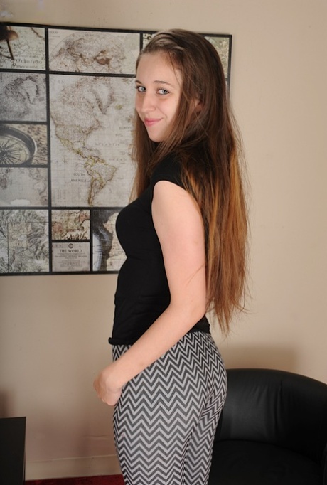 maminka s přírodními prsy perfektní zdarma galerie