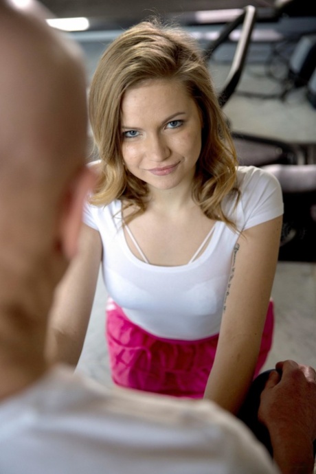 starý muž a dívka erotické nejlepší obraz