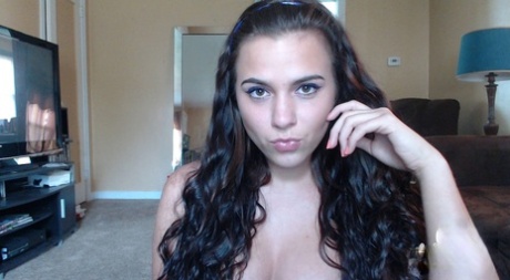 Kaley Kade pretty pornstar images