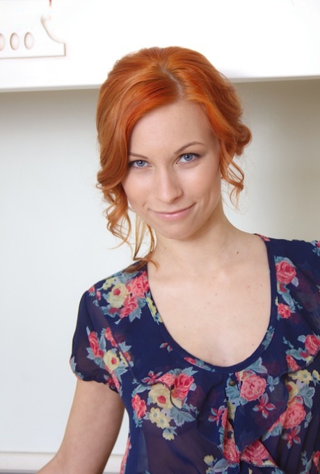 amateur redhead art nude galleries