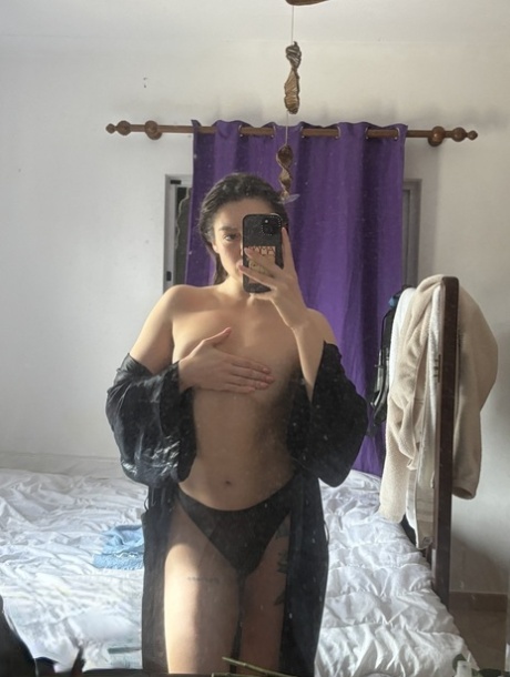 mirror selfie hd images