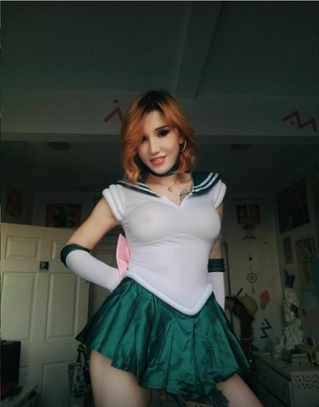 shemale uniform beste naakt foto