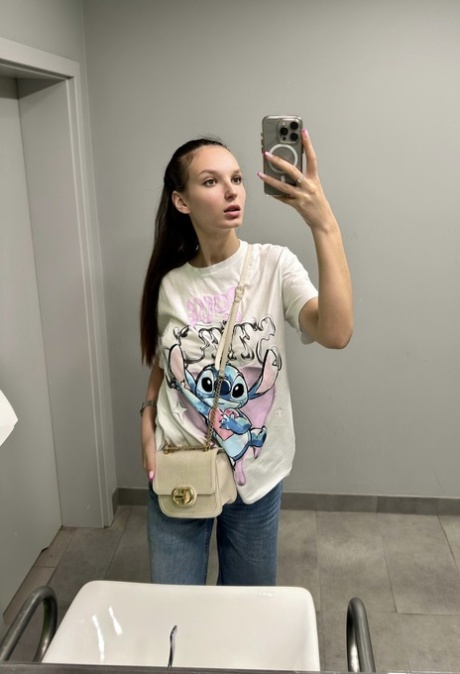 skinny jeans eksklusive nøgenbilleder galleri