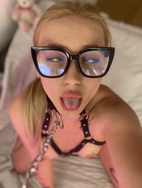 ahegao krásný xxx obrázek