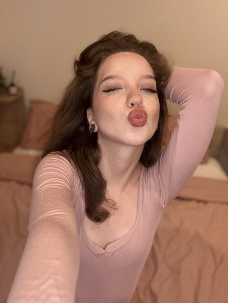 skinny babe free sexy img