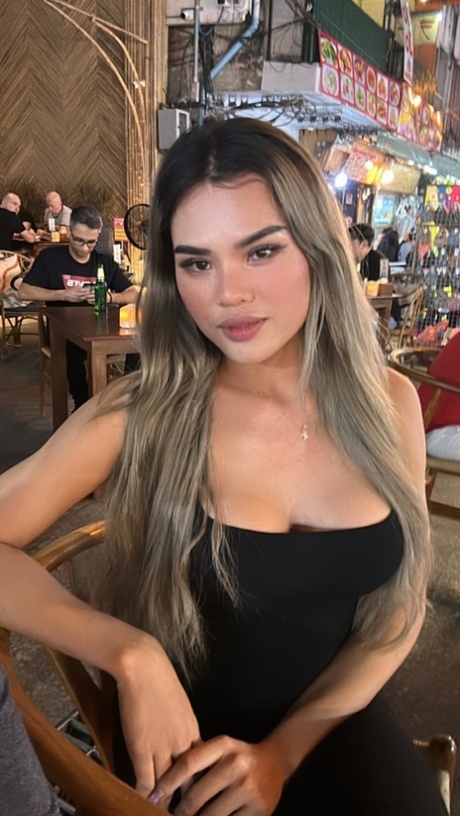 teen ladyboy naked pic