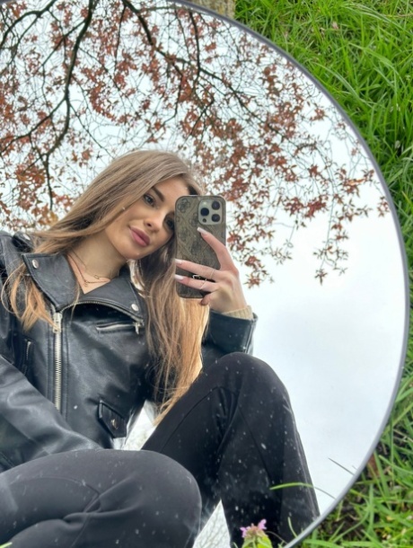 velké nohy pornografické hd galerie