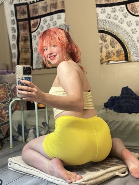 pink hair adult galleries