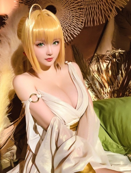 blonde Aziatische mooie kunst afbeeldingen