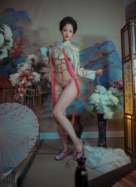 巨乳アマチュア ホット裸 画像