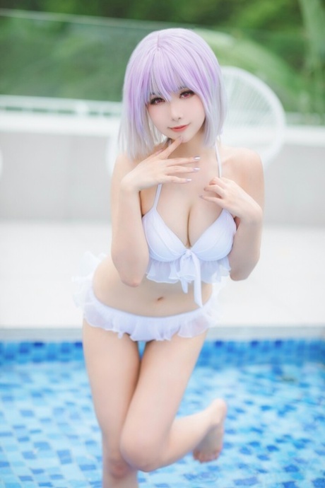 ブルネットのPOV 美しいヌード 写真