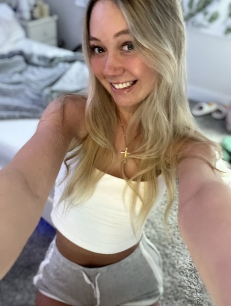 sexy selfie top img
