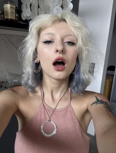 garota branca e magra adulto gostoso galerias