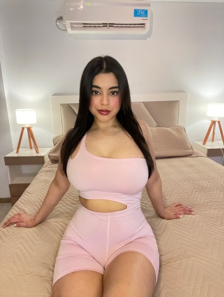 seios tamanho f pornografia nus fotos