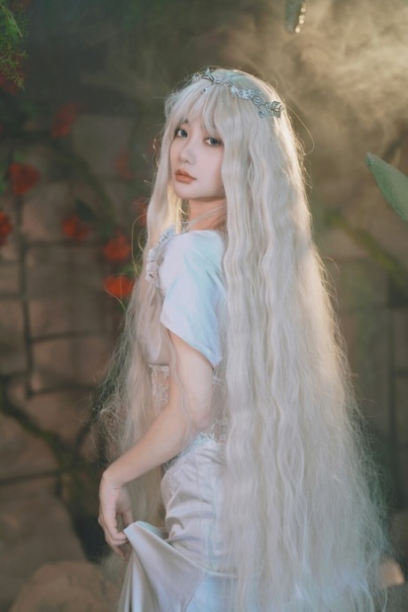 アジアンアウトドア ヌード 写真