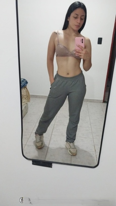 mirror selfie sexy naked image