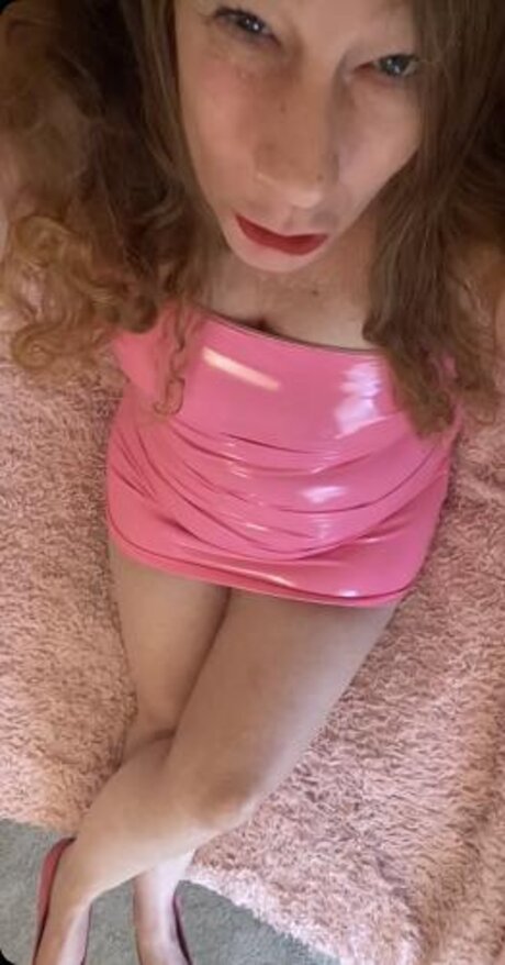 amateur redhead free nude pic