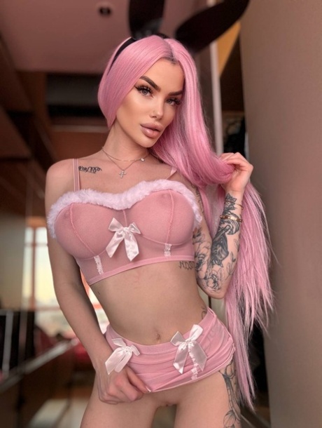 vollbusige Dessous porno erotische foto