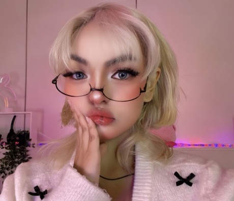 roztomilý dospívající hd erotika obraz