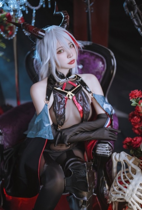 cosplay gros seins belle hd galeries