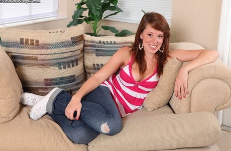Lizzie Tucker pornstar exclusive gallery