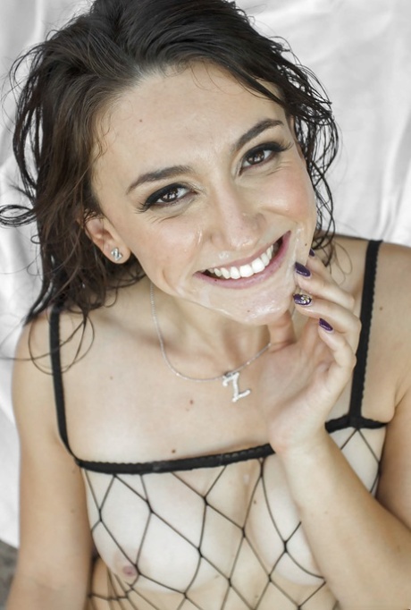 Mandy Muse hd actress galleries