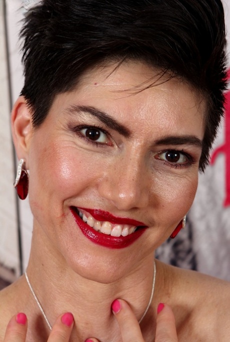 perfekte Titten und Arsch exklusive top archiv