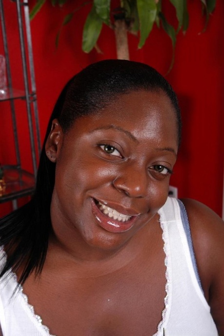 african bbw adult image