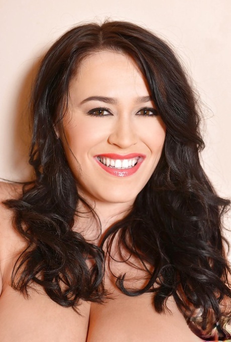 Leanne Crow pornstar exclusive picture