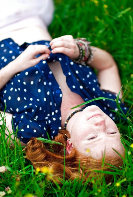 amateur redhead art xxx img