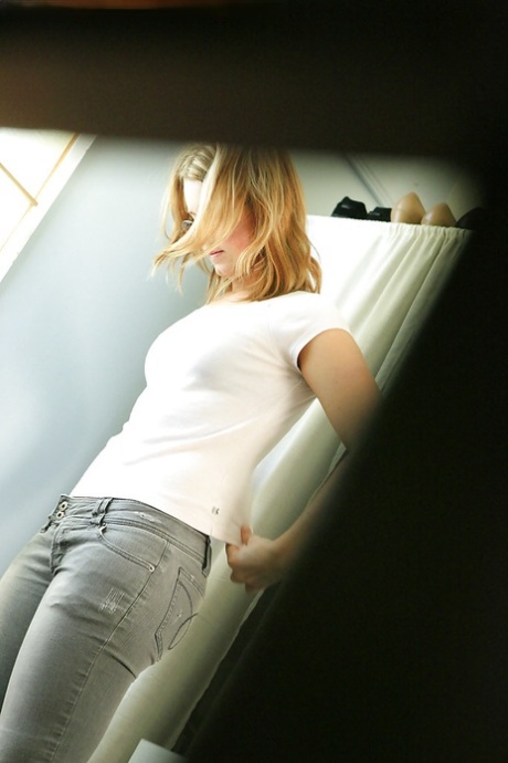 amateur voyeur sexy nudes archive