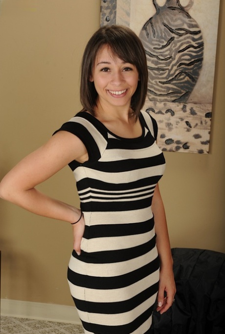 Athena Summers model pretty gallery