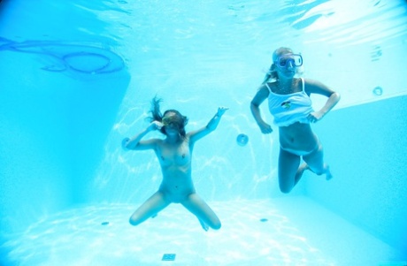 submarino desnudo gratis imagen