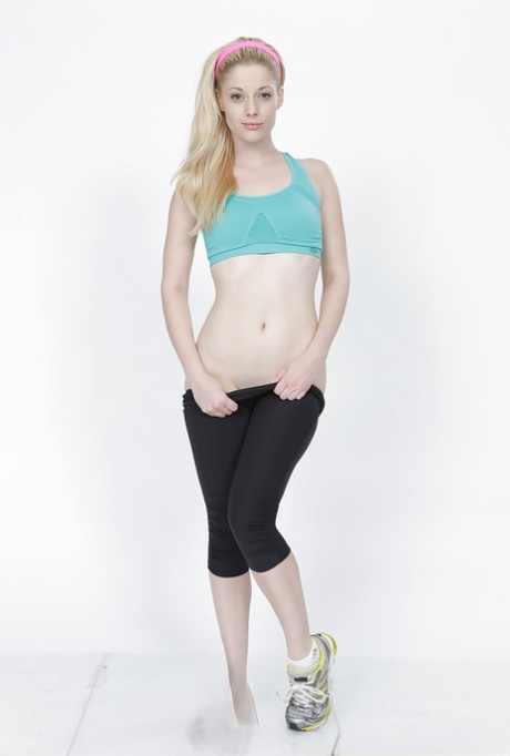 Charlotte Stokely xxx actress img