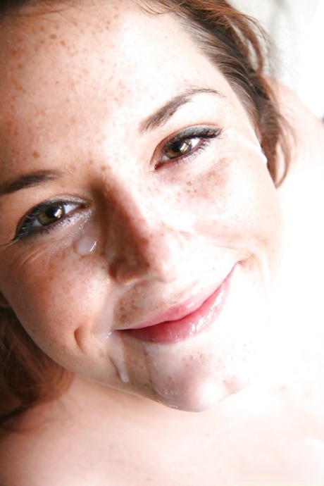 soin du visage érotique en haute qualité image